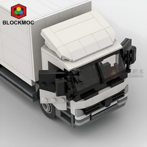 Mercedes-Benz Truck - Image 5