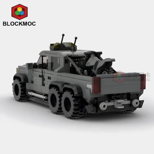 VelociRaptor + Trailer - Image 2