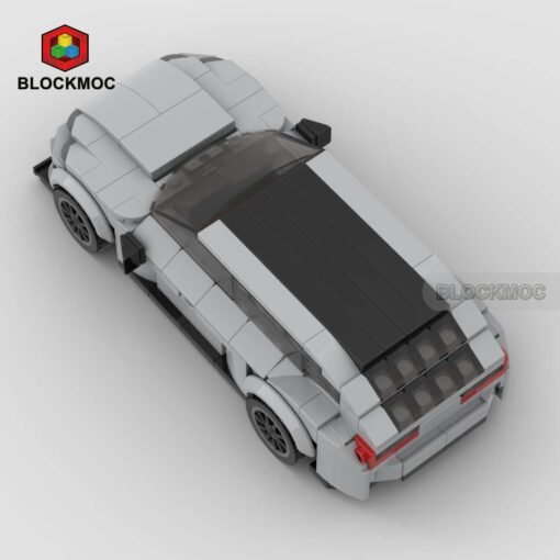 BMW M3 light grey - Image 4
