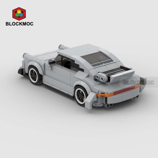 Porsche 911 - Image 2
