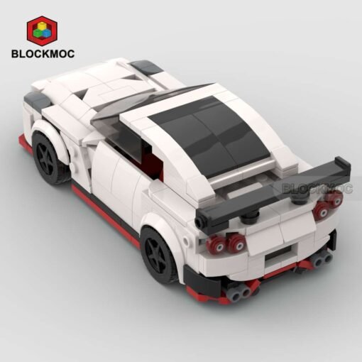 Nissan GTR R35 - Image 2