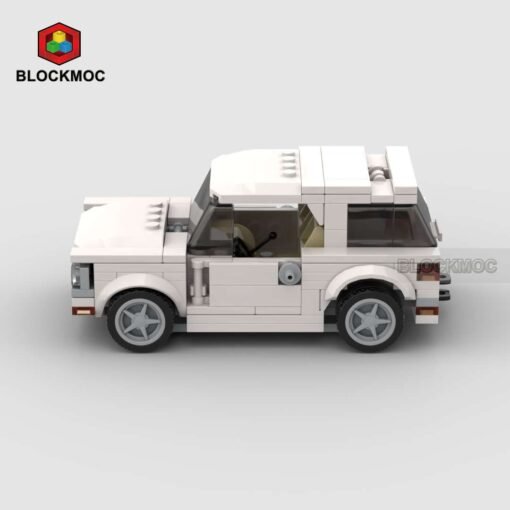 White SUV - Image 3