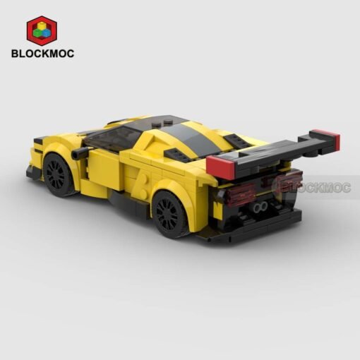 Chevrolet C8R - Image 2